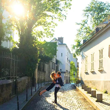 Montmartre Romantic, - Bed & Breakfast 4*