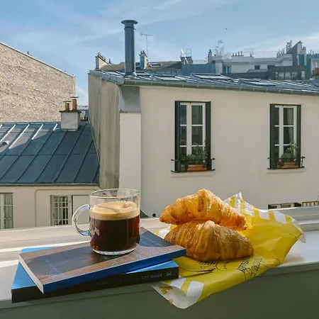 Montmartre Romantic, - Bed & Breakfast Paris