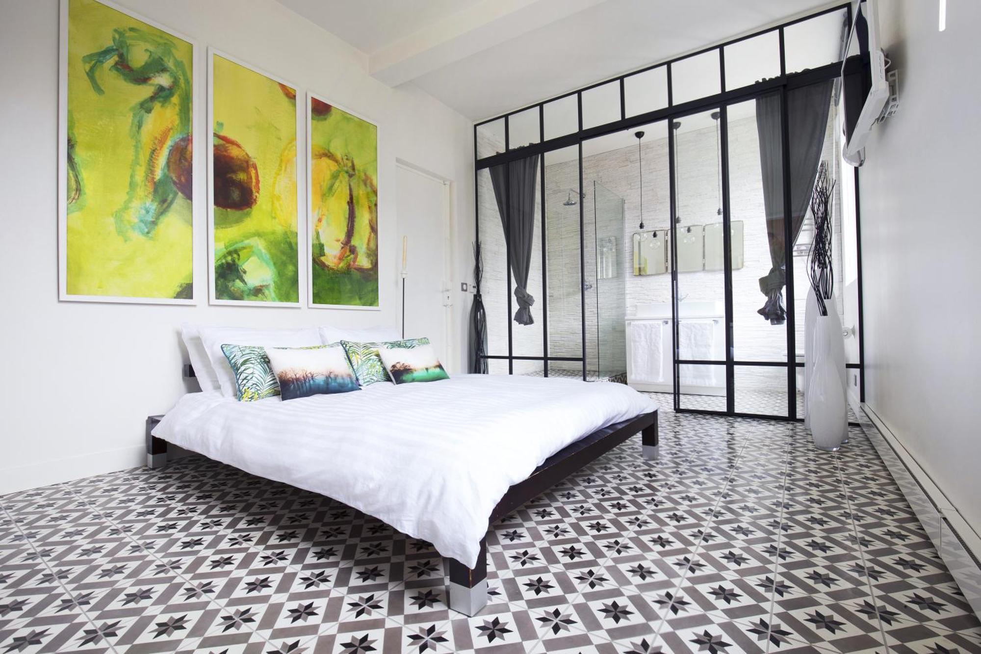 Bed & Breakfast Montmartre Romantic, - 4*